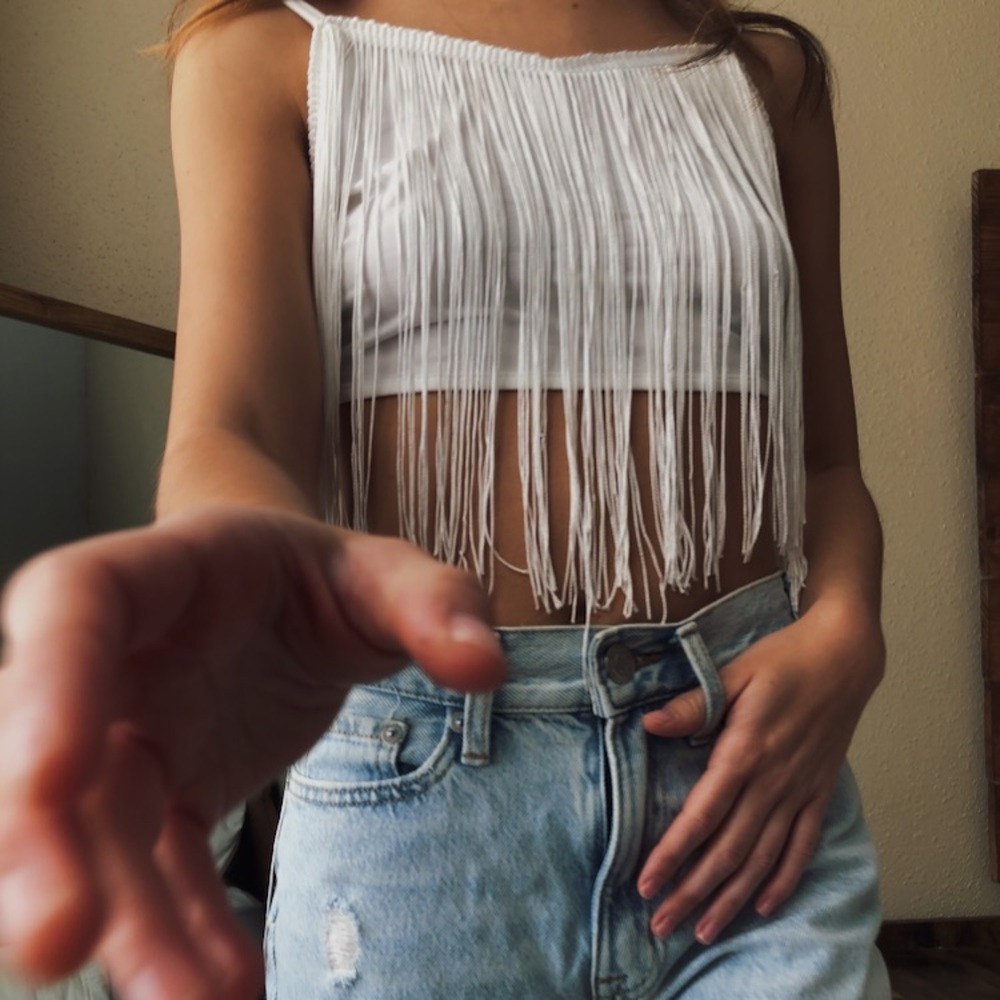 cutest tassel tank - Picture 1 of 2